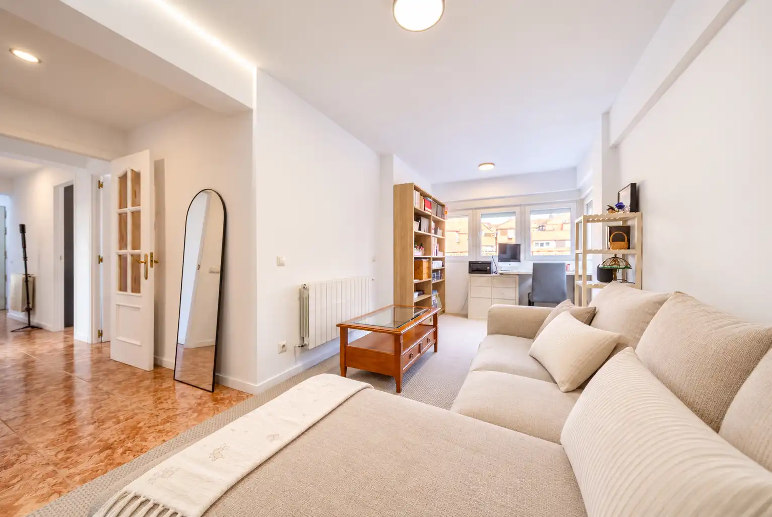 Piso con ascensor en venta en Calle Marcelino Castillo
