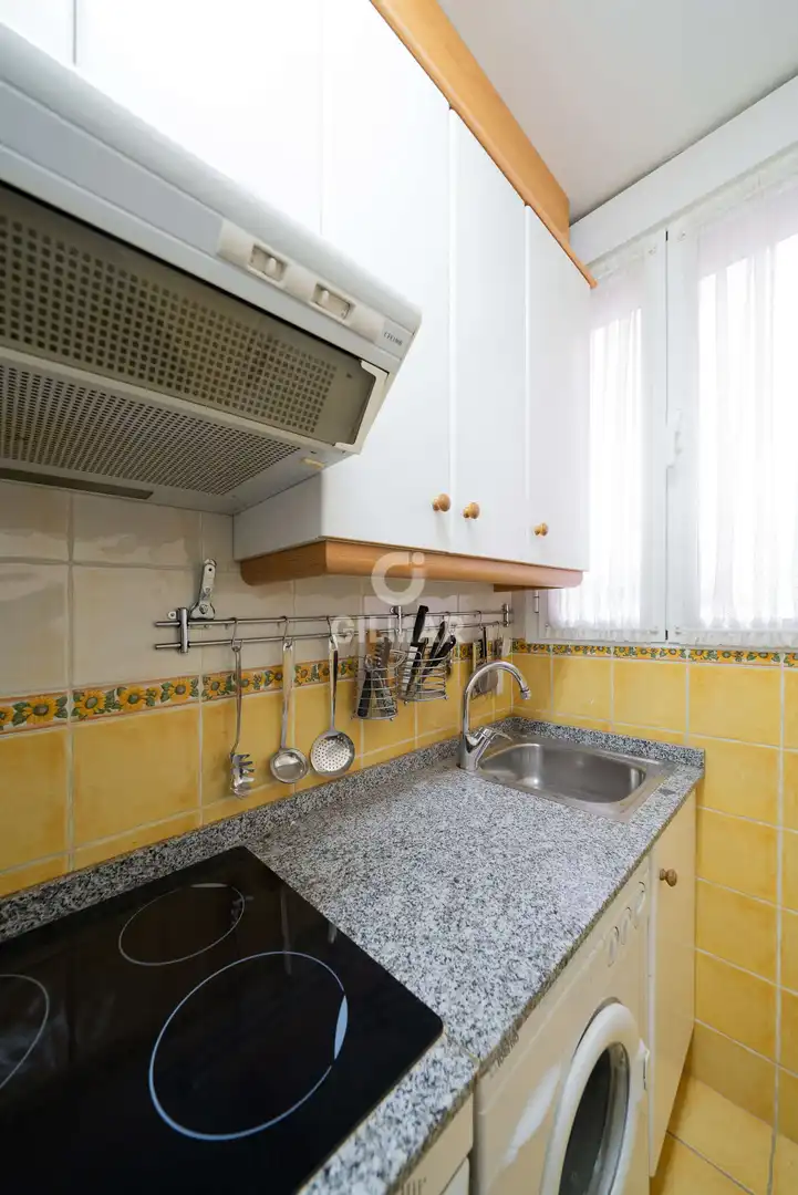Cocina de Piso en venta en Madrid con Calefacción
