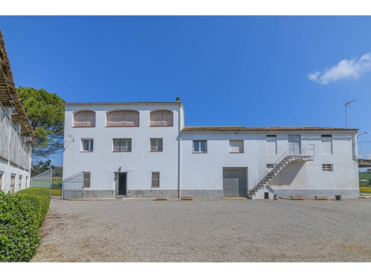 Exterior view of Country house for sale in Manresa  with Private garden, Terrace and Swimming Pool