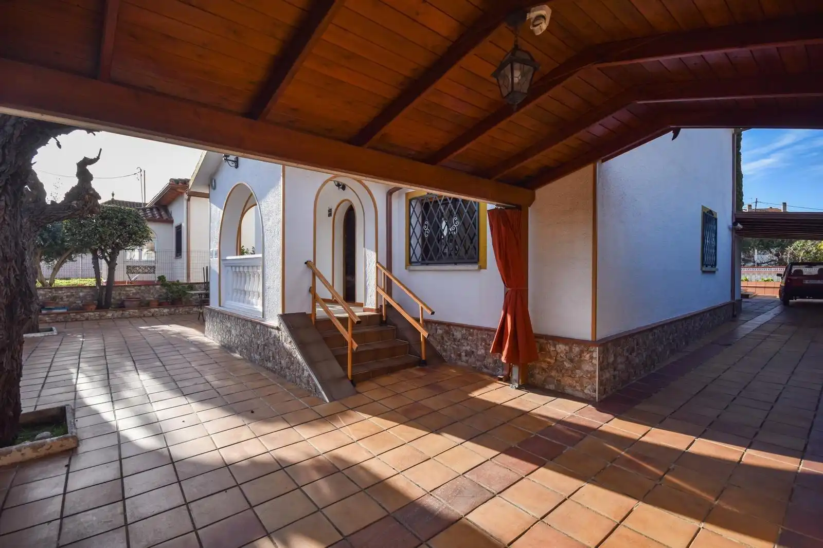 Casa o chalet en venta en Santa Perpètua de Mogoda con Aire acondicionado, Calefacción y Jardín privado