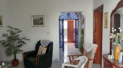 Foto 2 de Casa o chalet en venta en Calle Carmona, Estación - La Fontanilla - El Tinte, Utrera