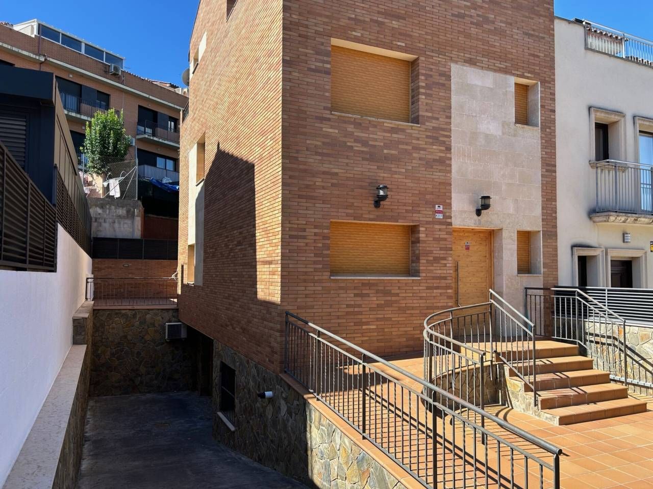 House or chalet for sale in Miles Davis