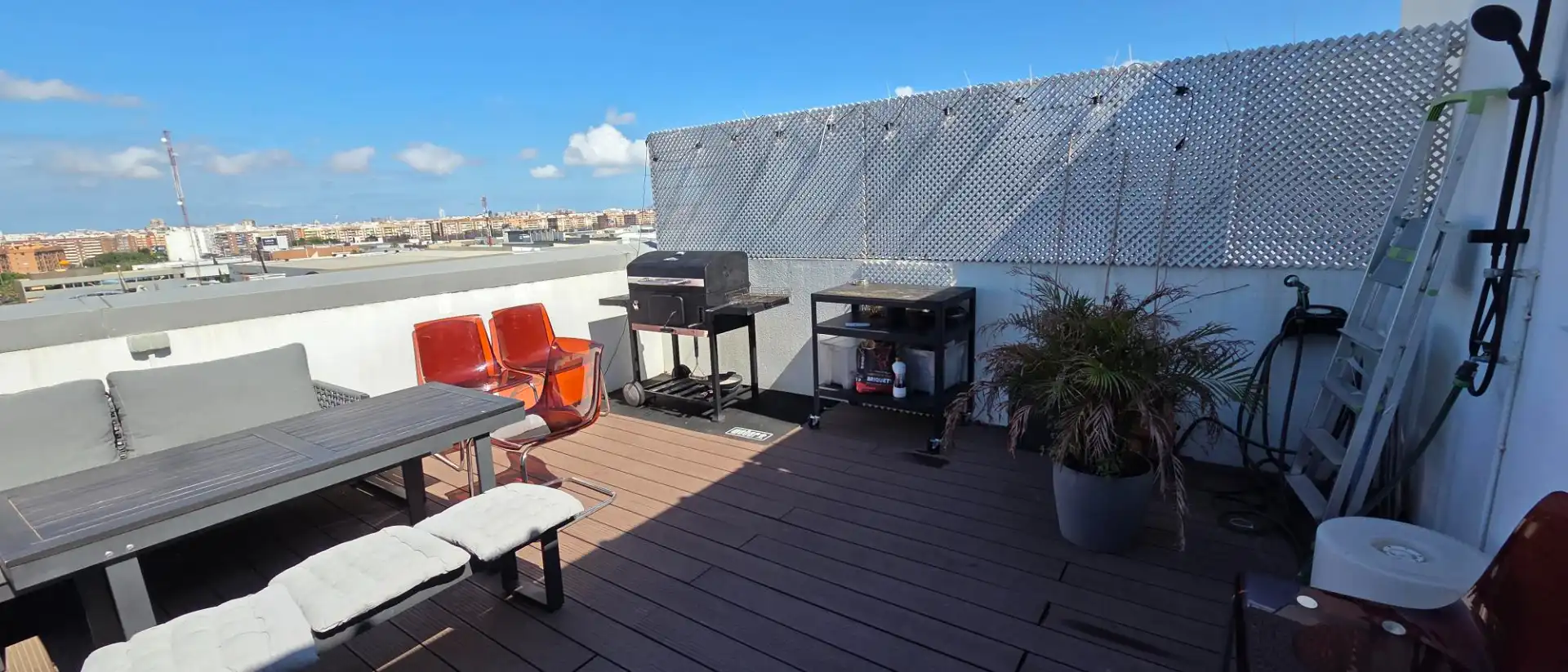 Terrasse von Maisonette zum Verkauf in Xirivella mit Klimaanlage, Heizung und Privatgarten