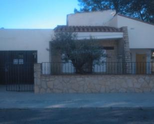 Exterior view of House or chalet for sale in Mont-roig del Camp