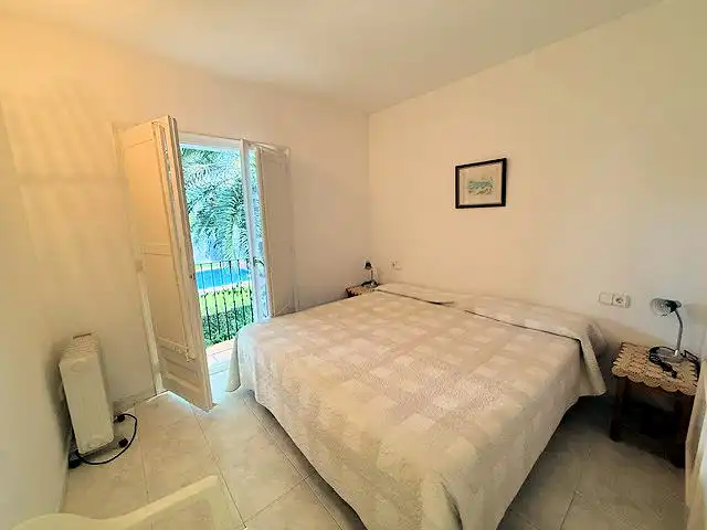 Dormitori de Casa o xalet en venda en L'Escala amb Aire condicionat, Calefacció i Terrassa