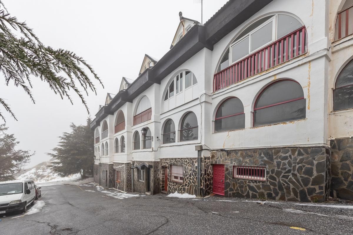 Vista exterior de Casa o xalet en venda en Sierra Nevada amb Calefacció