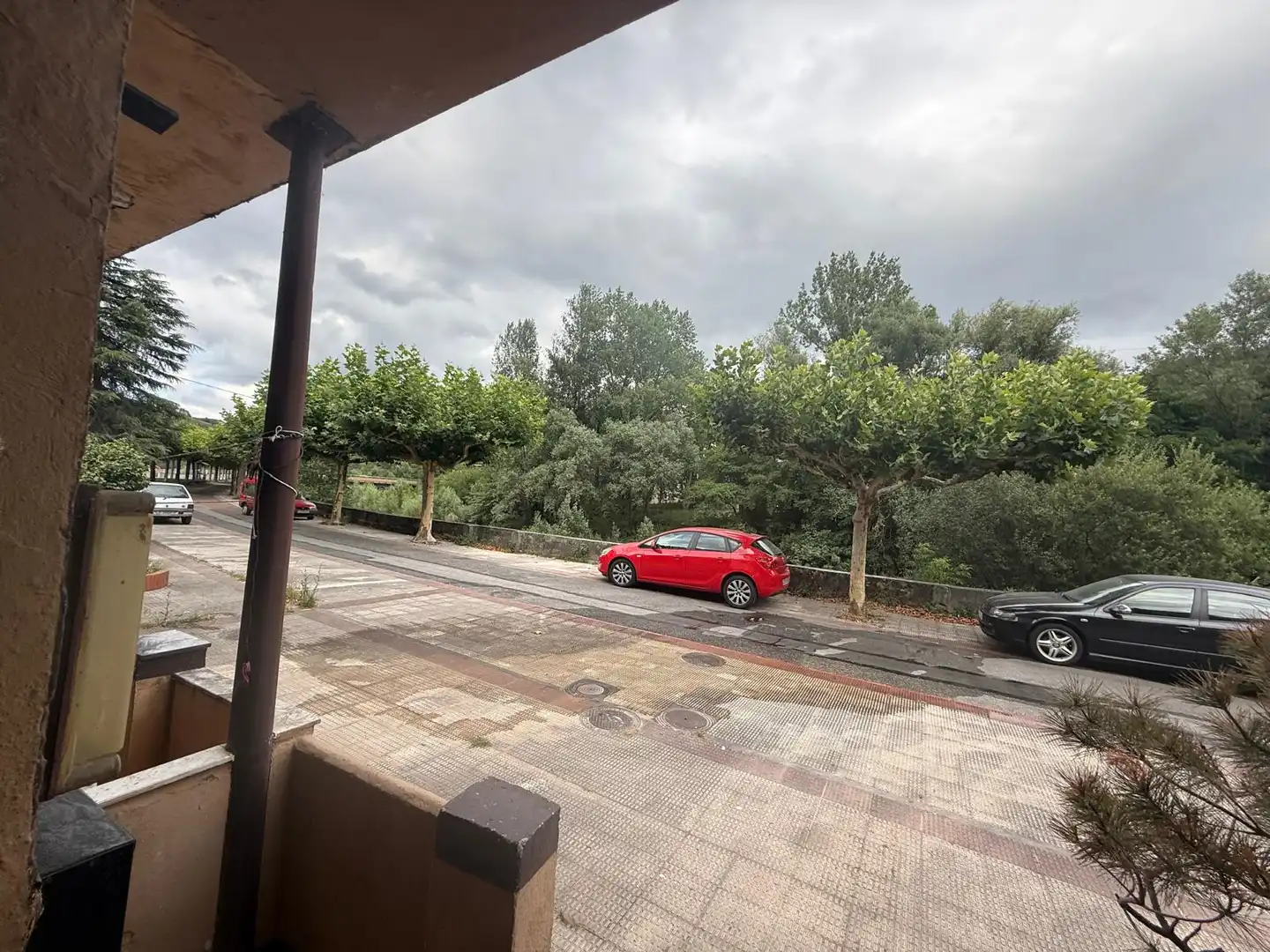 Parkplatz von Wohnung zur Miete in Colunga mit Heizung, Möbliert und Ofen