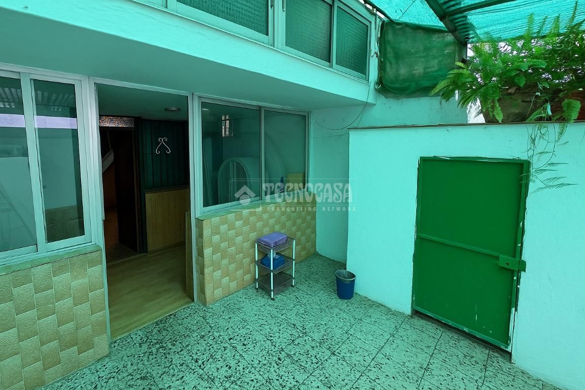 Single-family semi-detached for sale in  Madrid Capital  with Air Conditioner