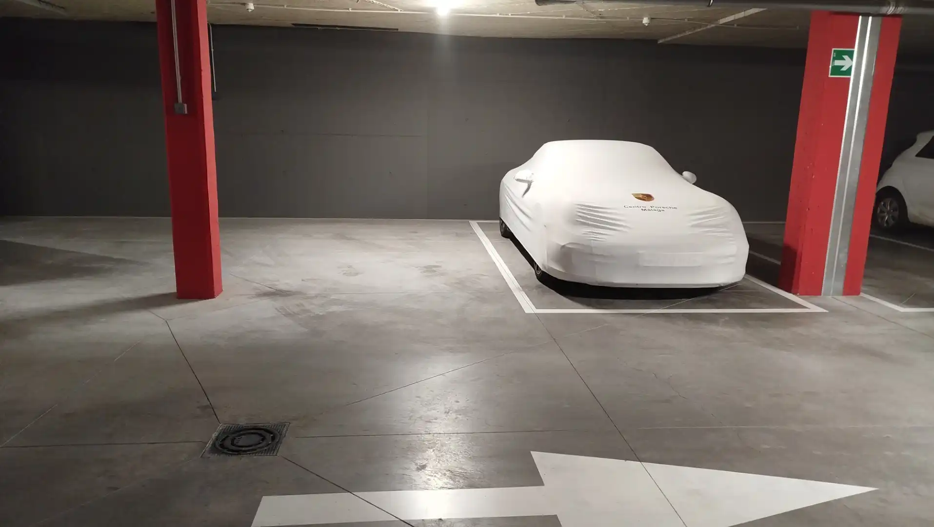 Parking of Garage for rent in Boadilla del Monte
