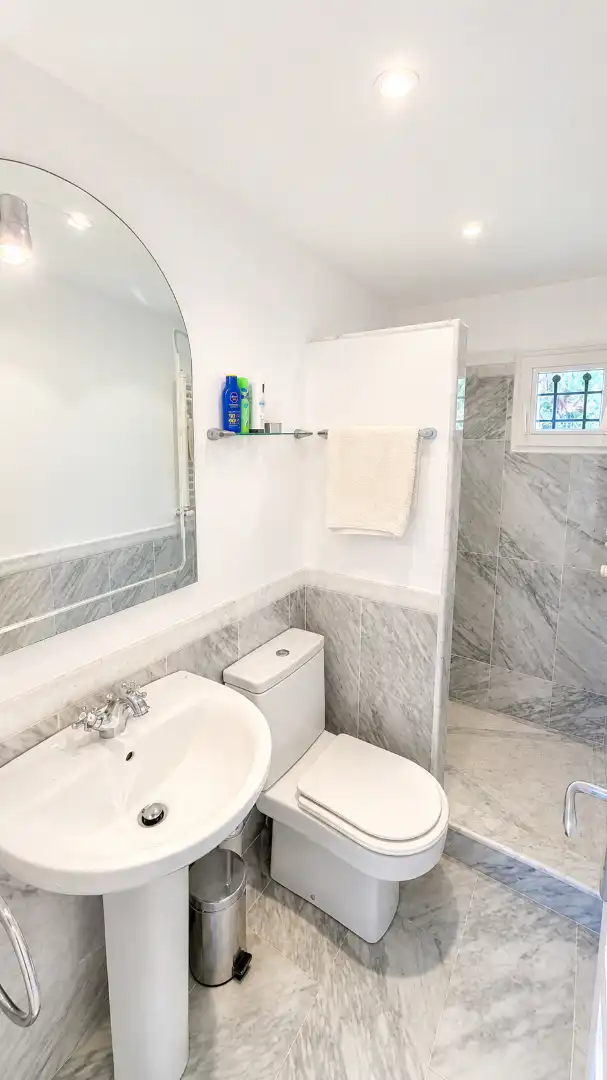 Detached house with terrace for sale in Carrer Baixada al Port 8, imagen 33