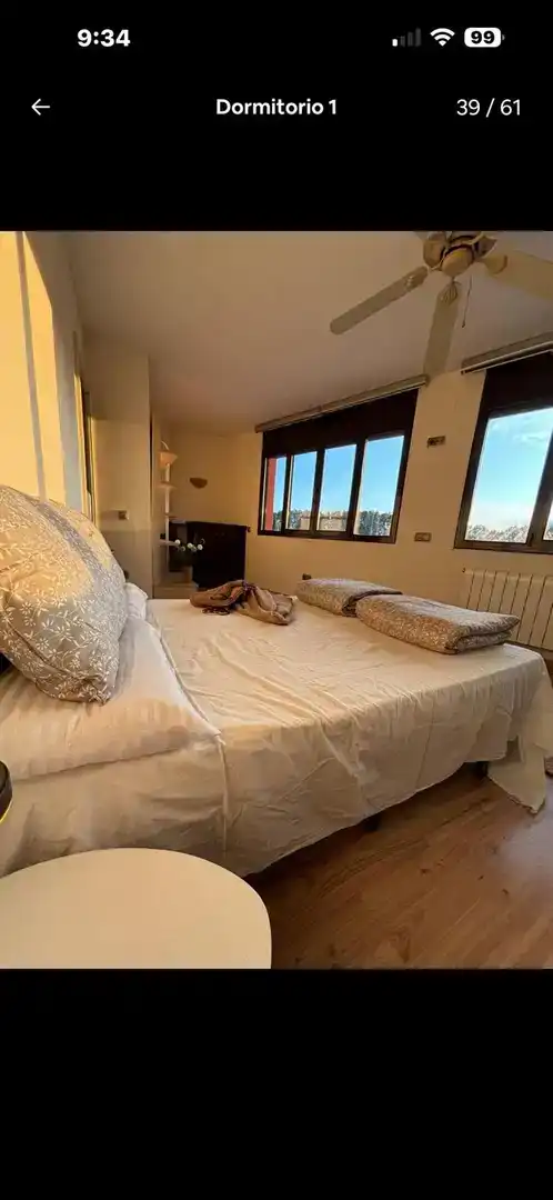 Dormitori de Dúplex de lloguer en Castelló d'Empúries amb Aire condicionat, Parquet i Traster