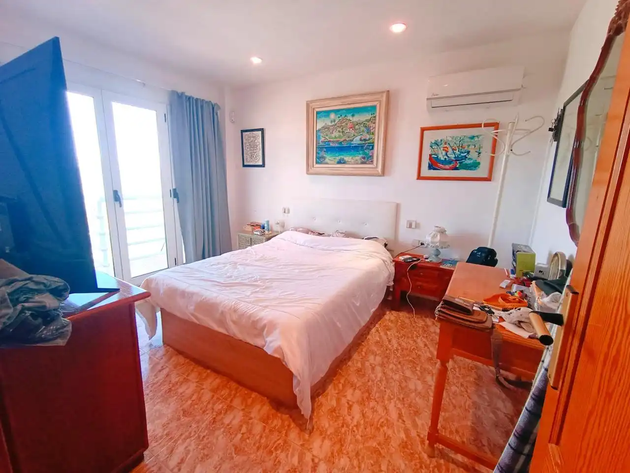 Dormitori de Casa o xalet en venda en Oliva amb Aire condicionat, Jardí privat i Terrassa
