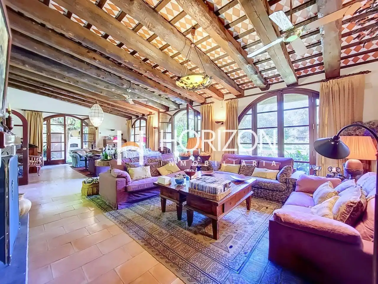 Sala d'estar de Casa adosada en venda en L'Armentera amb Calefacció, Jardí privat i Terrassa
