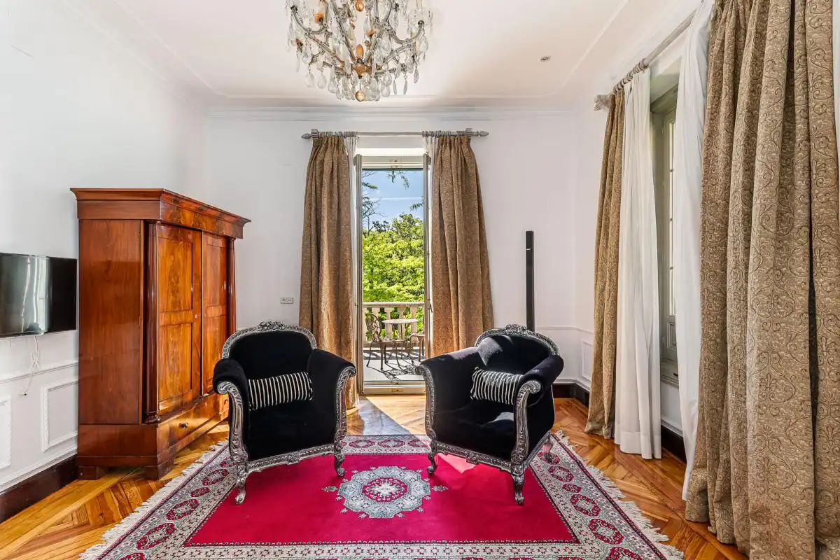 Living room of Houses for sale in San Lorenzo de El Escorial  with Air Conditioner, Heating and Private garden