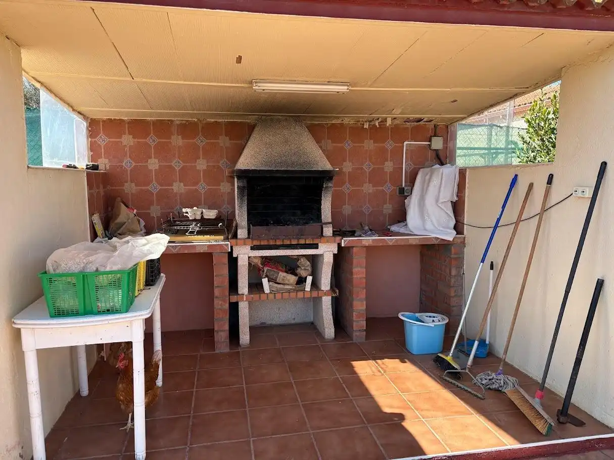 Cocina de Finca rústica en venta en Cubillas de Santa Marta con Calefacción, Jardín privado y Terraza