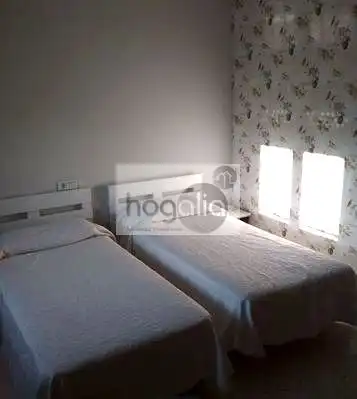 Habitación de Piso de alquiler en Sevilla con Aire acondicionado, Amueblado y Balcón