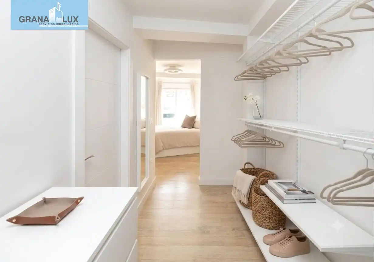 Schlafzimmer von Wohnung zur Miete in Granada mit Terrasse