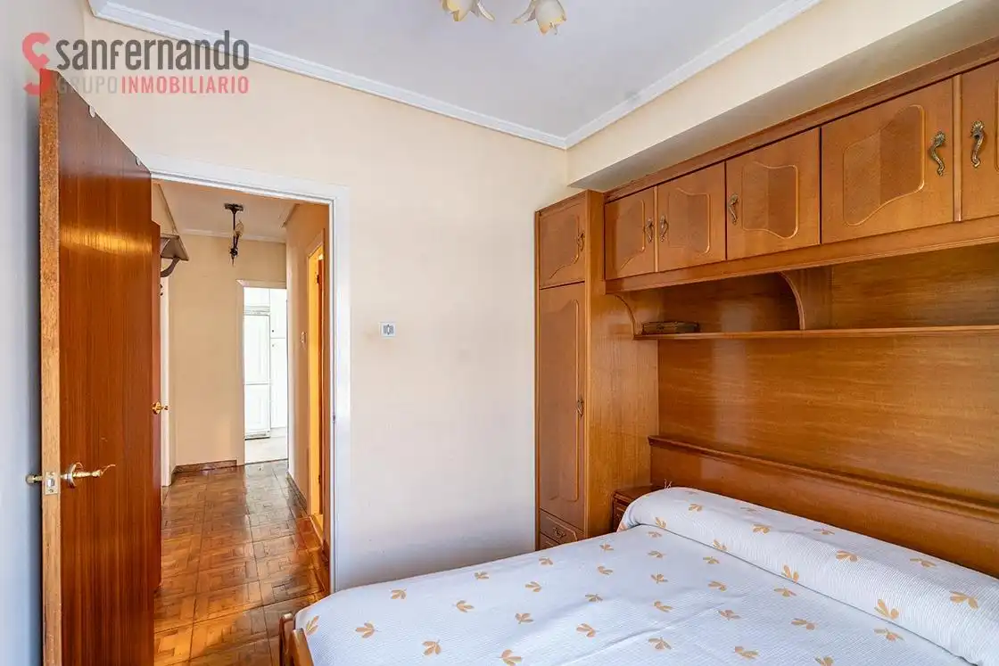 Piso con ascensor en venta en Calle Calle Agustín Riancho, imagen 15
