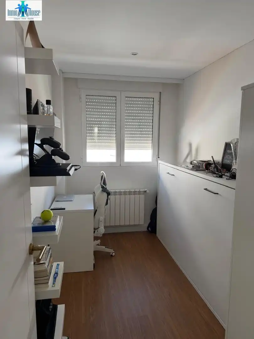 Habitación de Ático de alquiler en Albacete con Aire acondicionado, Calefacción y Parquet