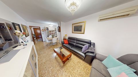 Foto 4 de Piso en venta en Calle Amadeo de Saboya, Carolinas Altas, Alicante / Alacant