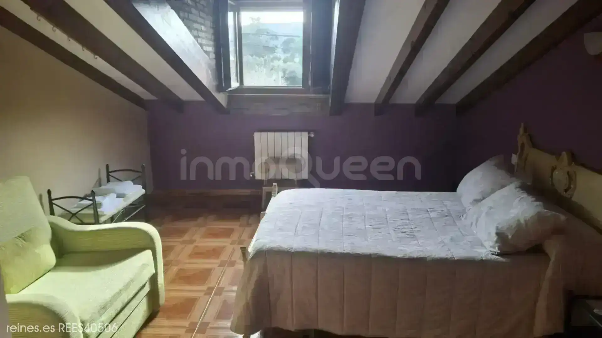 Habitación de Casa o chalet en venta en Val de San Vicente  con Calefacción y Amueblado