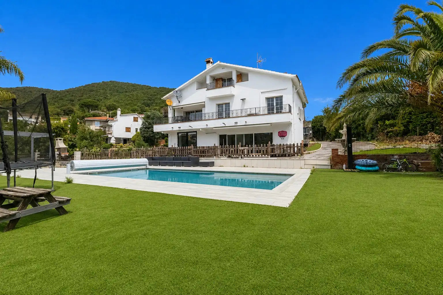 Jardí de Casa o xalet en venda en Sant Cebrià de Vallalta amb Aire condicionat, Calefacció i Jardí privat
