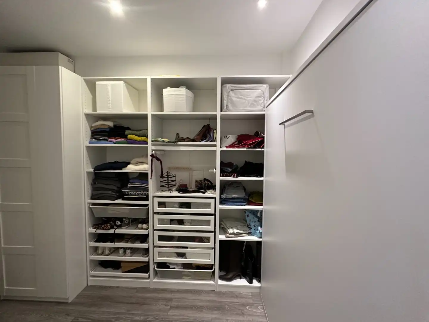 Schlafzimmer von Wohnung zur Miete in Madrid mit Klimaanlage, Heizung und Möbliert