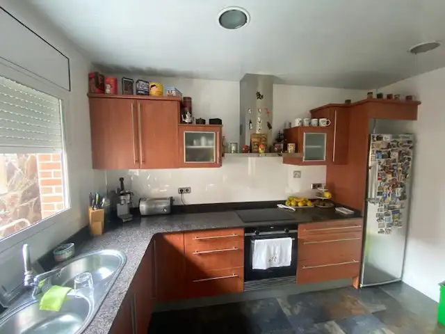 Cocina de Casa adosada en venta en Montcada i Reixac con Calefacción, Jardín privado y Terraza