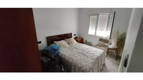 Foto 4 de Casa o chalet en venta en Calle Valle Fornela, Cacabelos, León