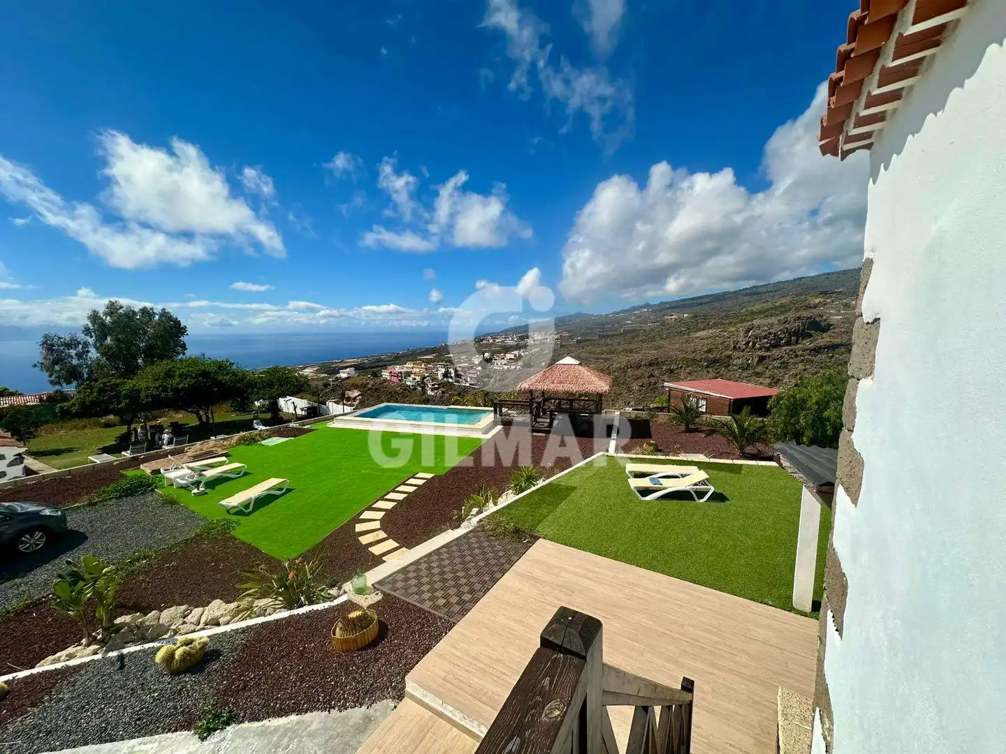 Xalet amb piscina en venda a Guía de Isora interior