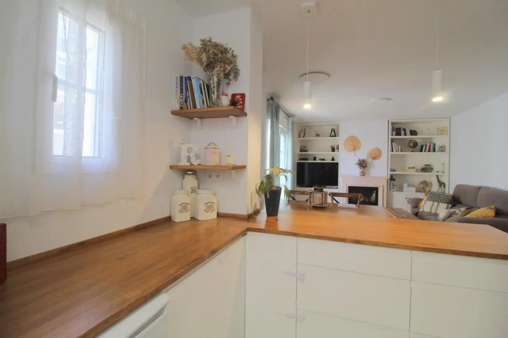 Küche von Wohnungen zum Verkauf in Torrevieja mit Terrasse und Möbliert