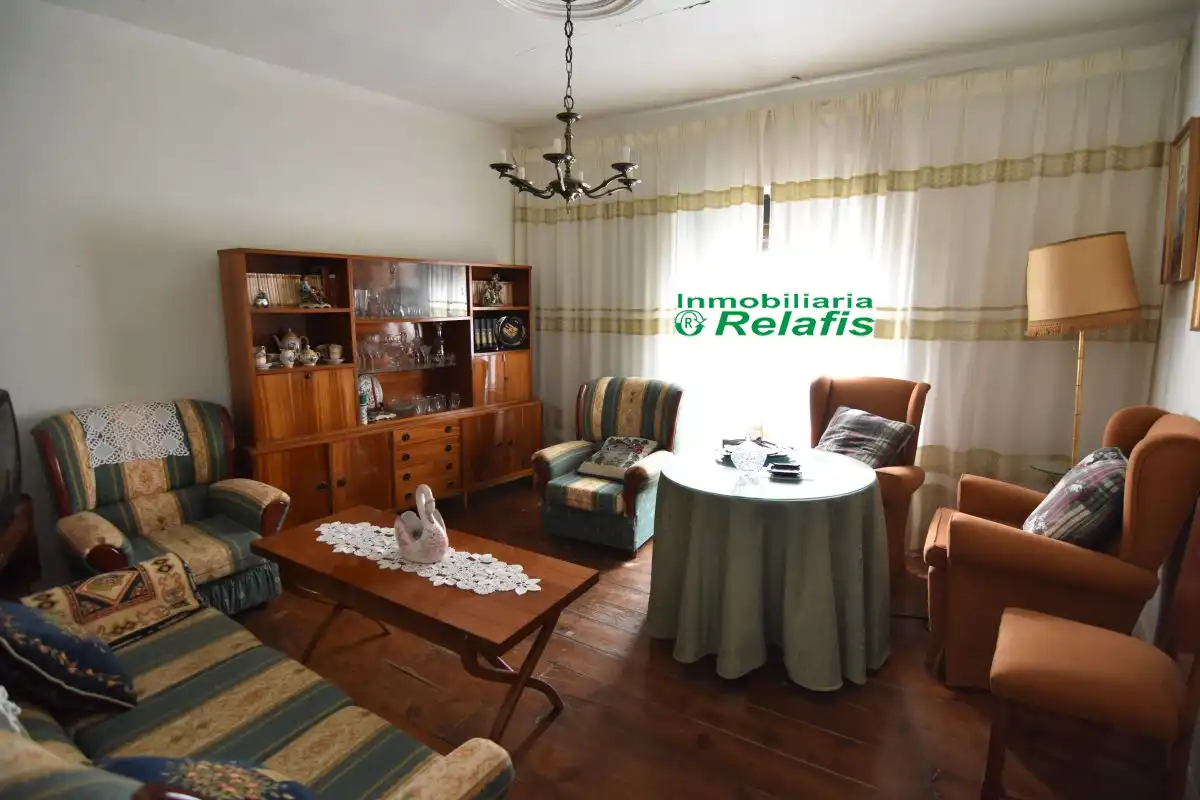 House for sale in Campo Carniceros 12
