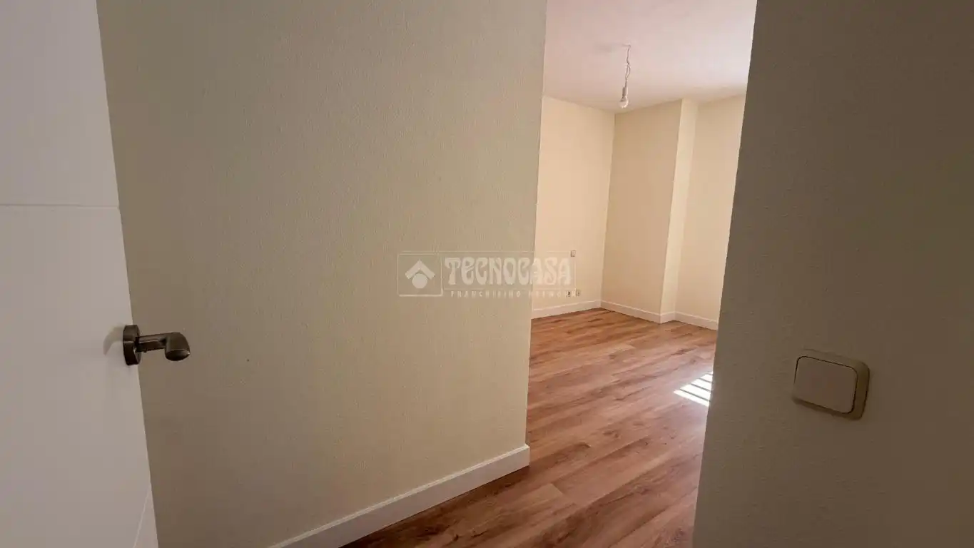 Habitación de Piso en venta en Madrid con Aire acondicionado, Calefacción y Trastero