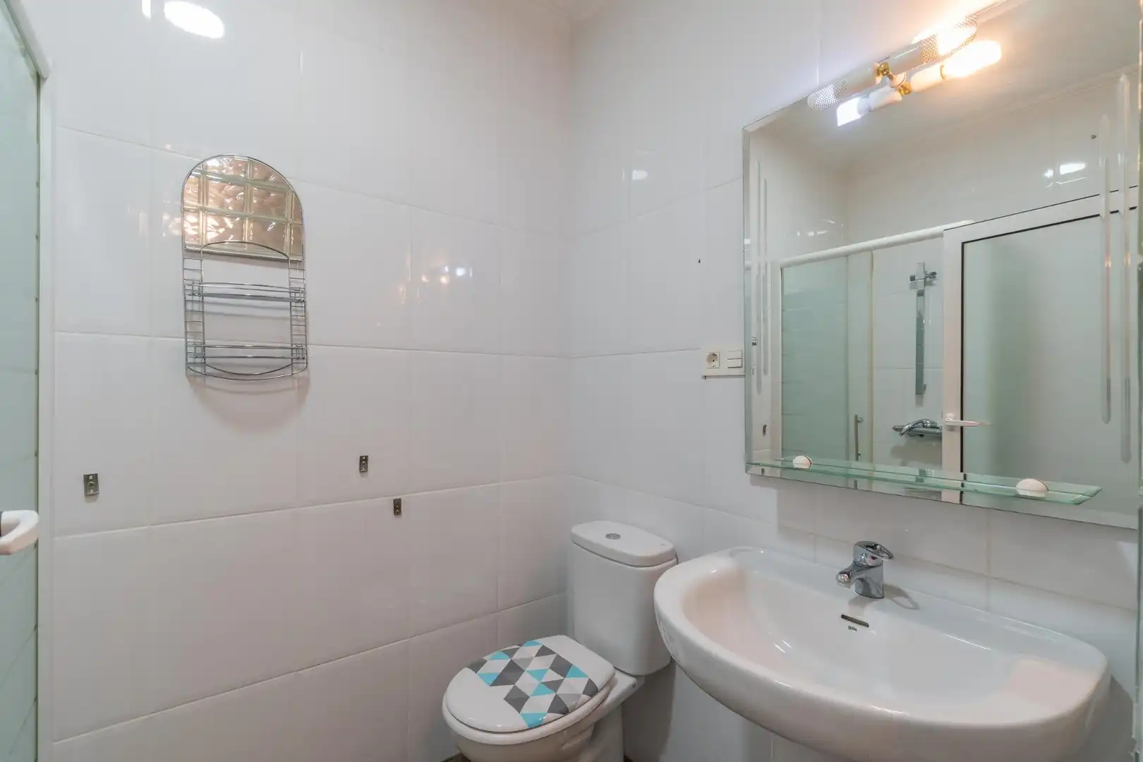 Bany de Casa o xalet en venda en Torrevieja amb Aire condicionat, Calefacció i Jardí privat