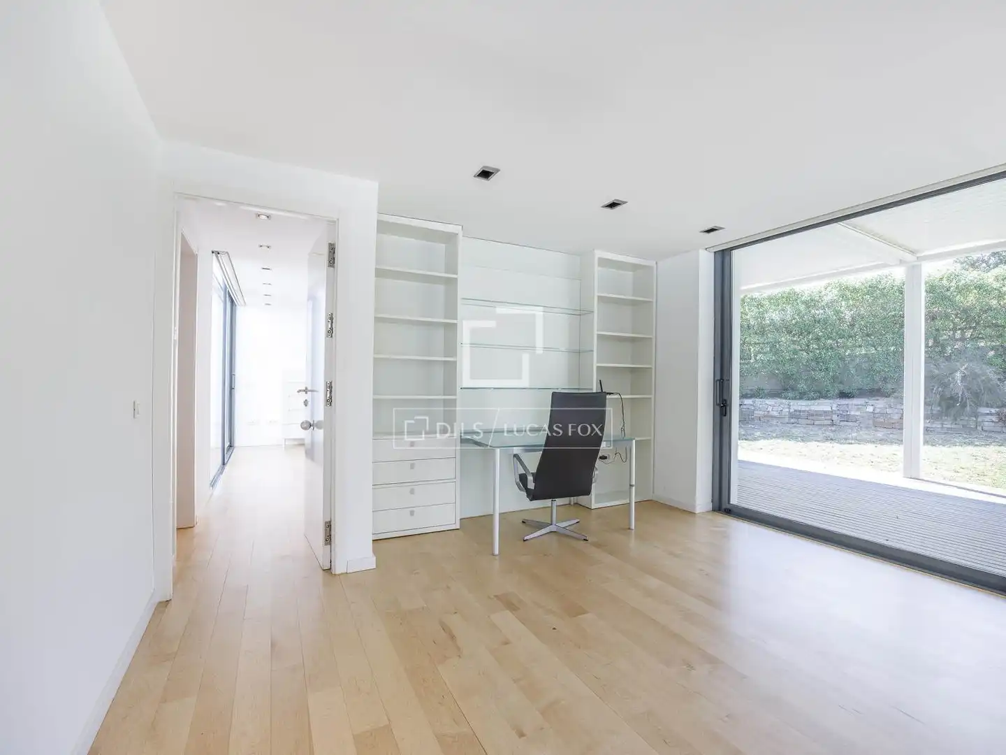 Houses for sale in Sagunto / Sagunt  with Air Conditioner, Parquet flooring and Swimming Pool