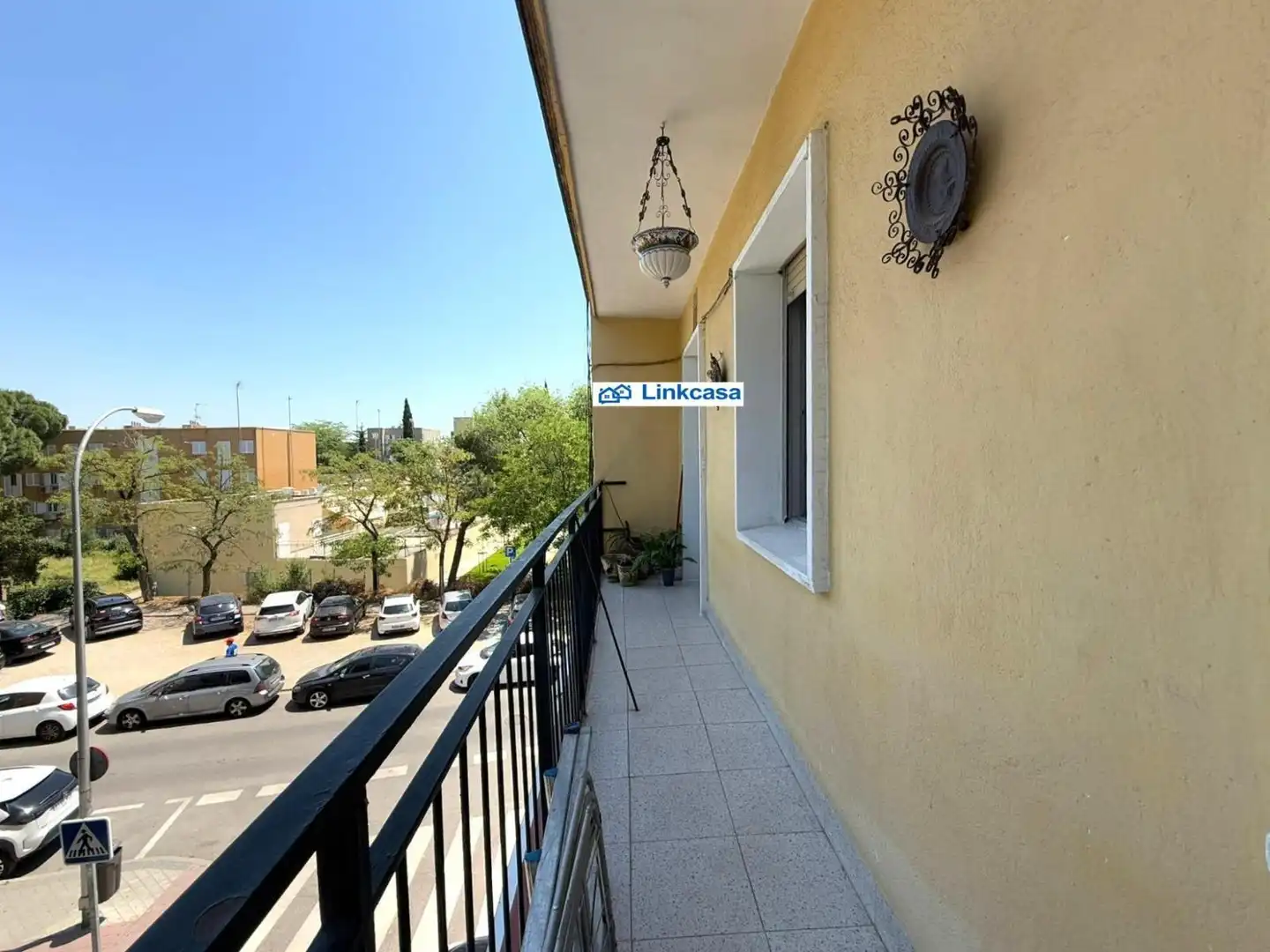 Terraza de Piso en venta en Madrid con Calefacción, Terraza y Alarma