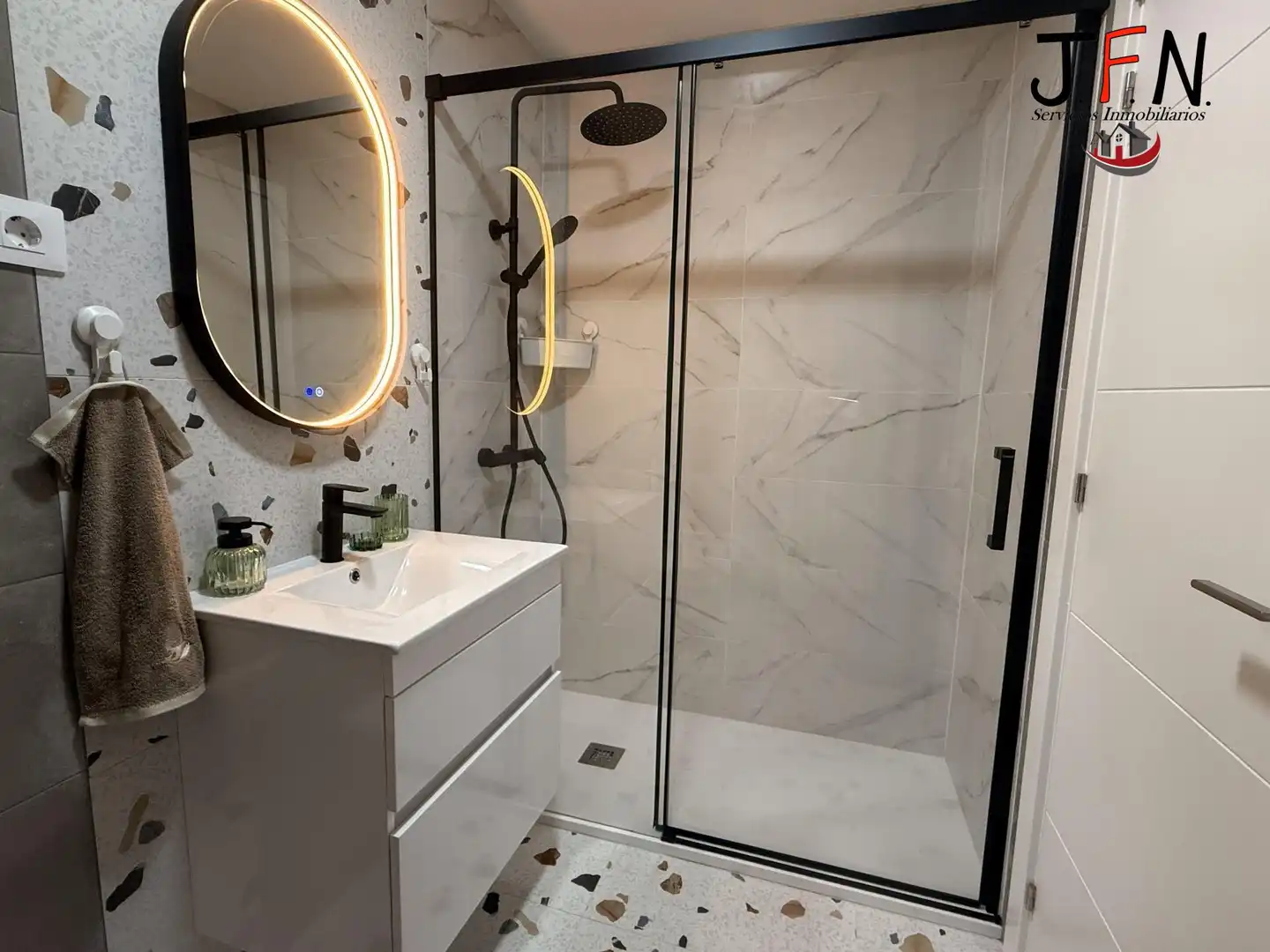 Bathroom of Ground floor for rent in Antigua  with Furnished, Alarm and Community pool