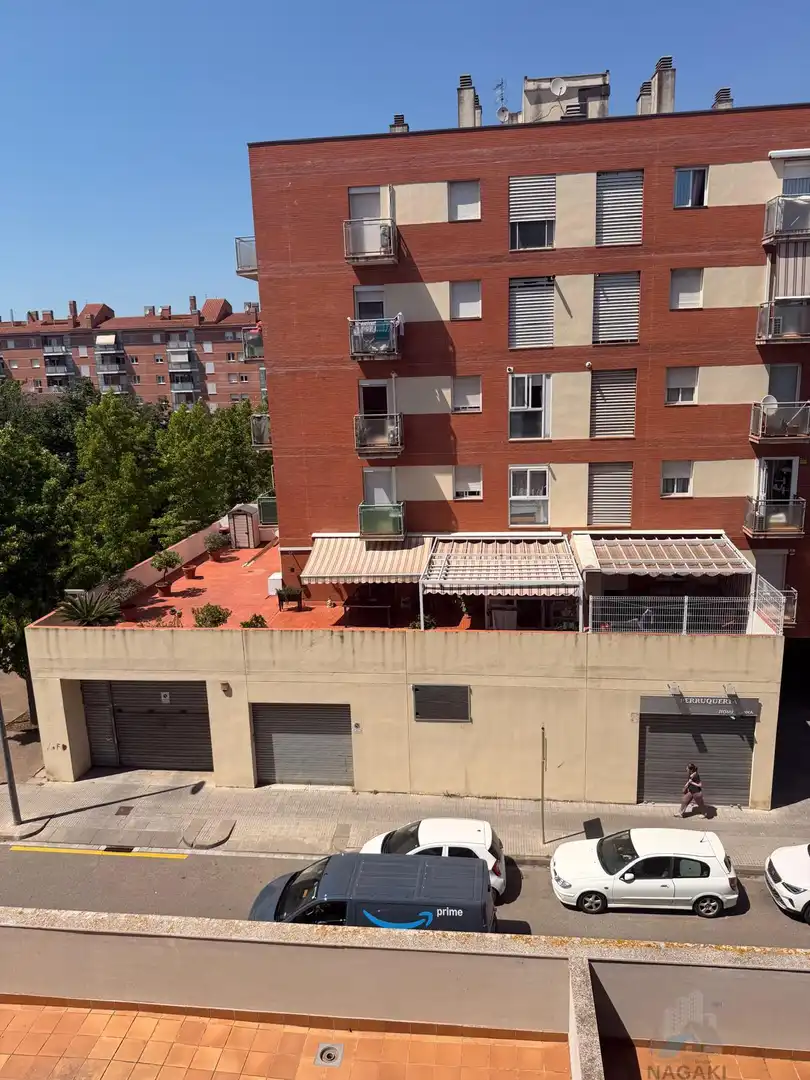 Terrasse von Wohnung zum Verkauf in Salt mit Klimaanlage und Heizung