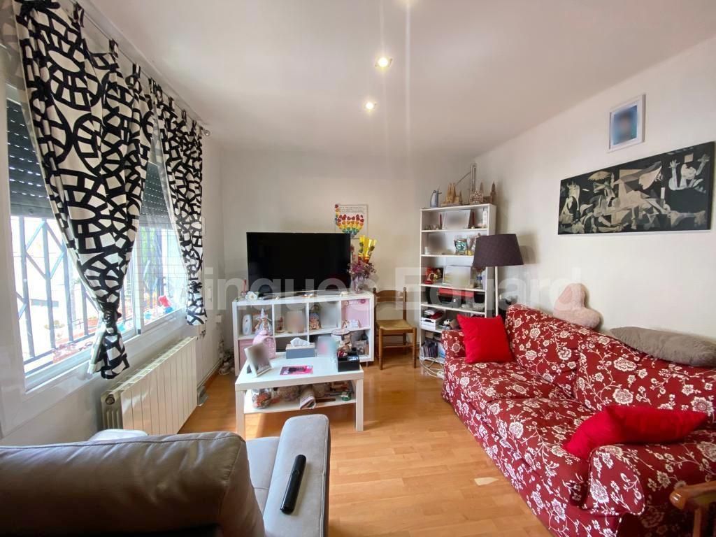 Living room of House or chalet for sale in Argentona  with Heating, Parquet flooring and Terrace
