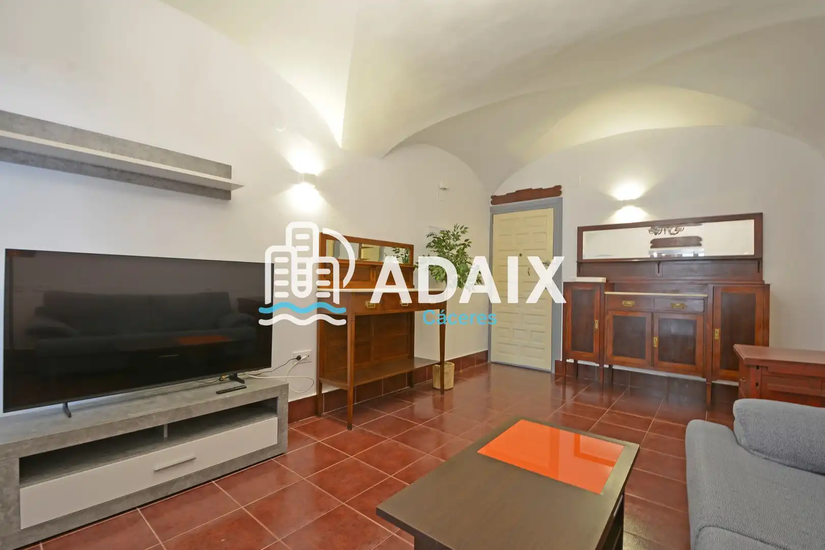 Sala d'estar de Pis en venda en Cáceres amb Moblat