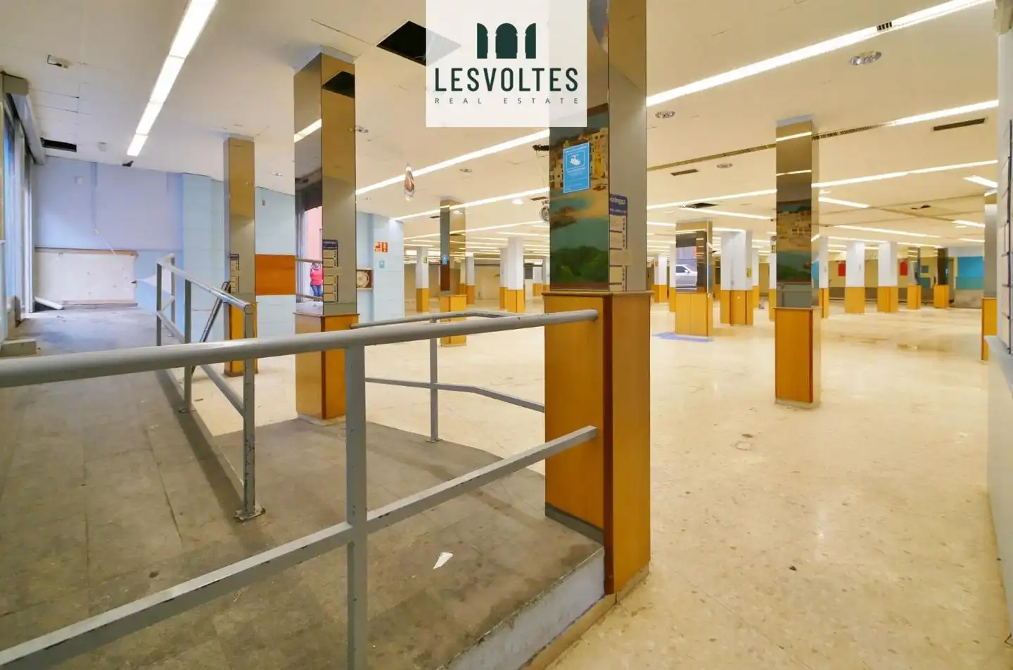 Local de alquiler en Palafrugell con Aire acondicionado