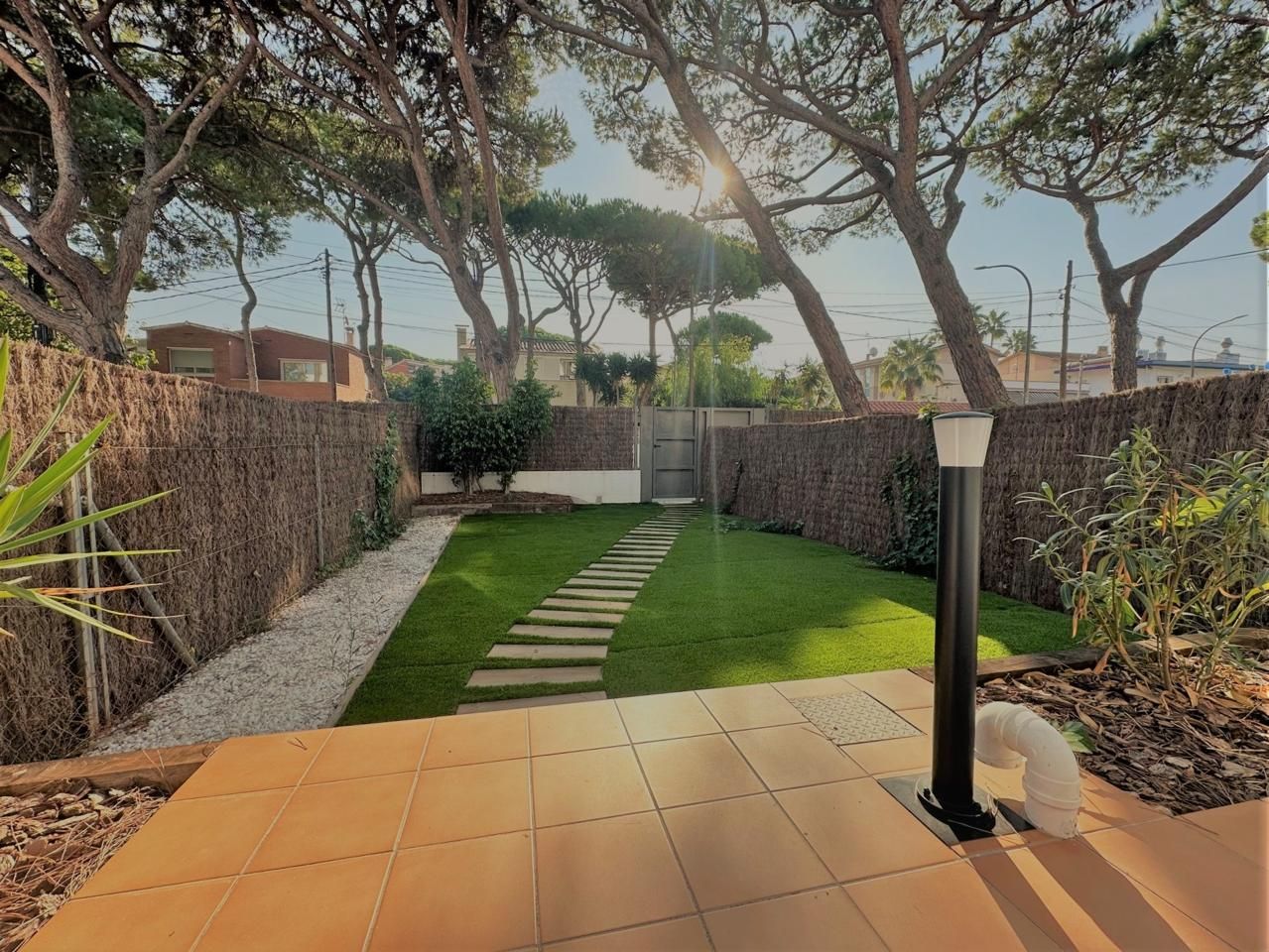 Jardí de Casa o xalet en venda en Castelldefels