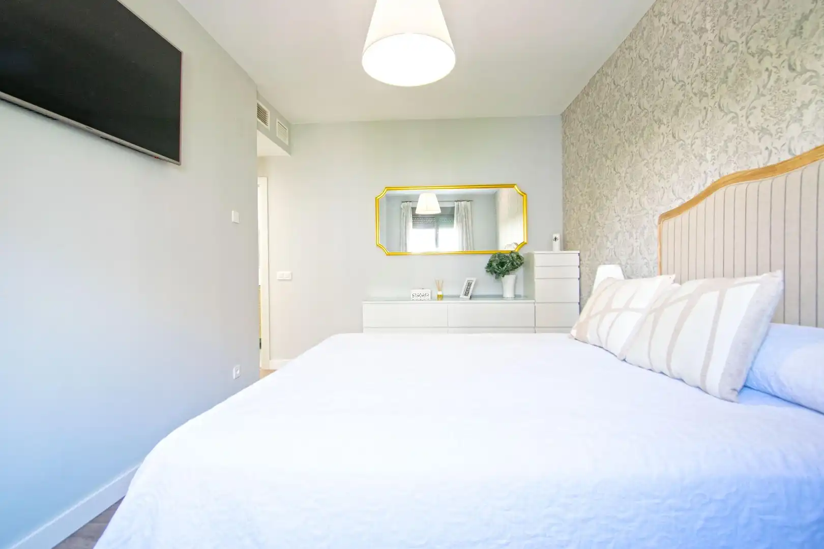 Bedroom of Flat for sale in Este - Alcosa- Torreblanca