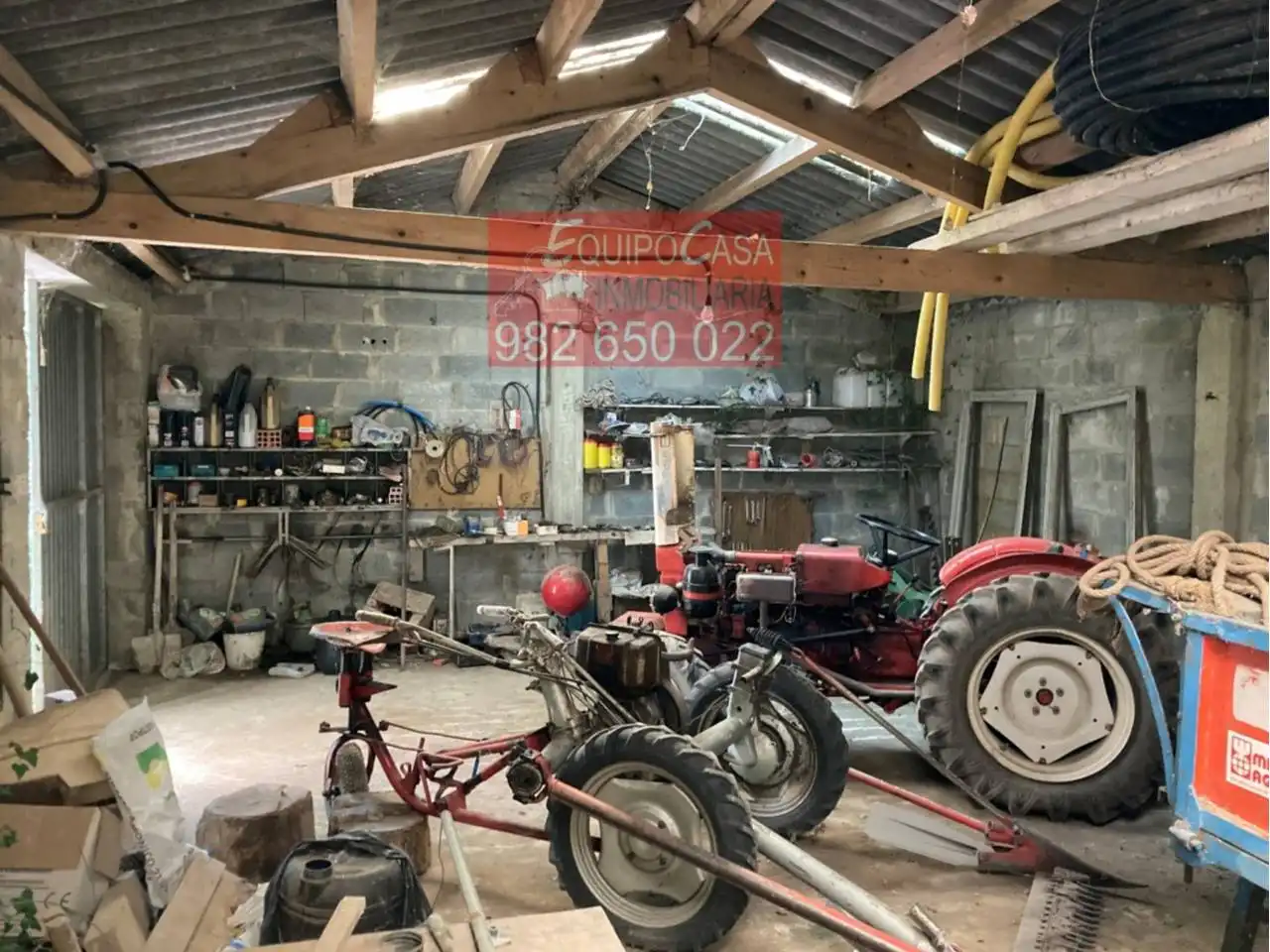 Casa o xalet en venda en Begonte amb Jardí privat, Terrassa i Alarma