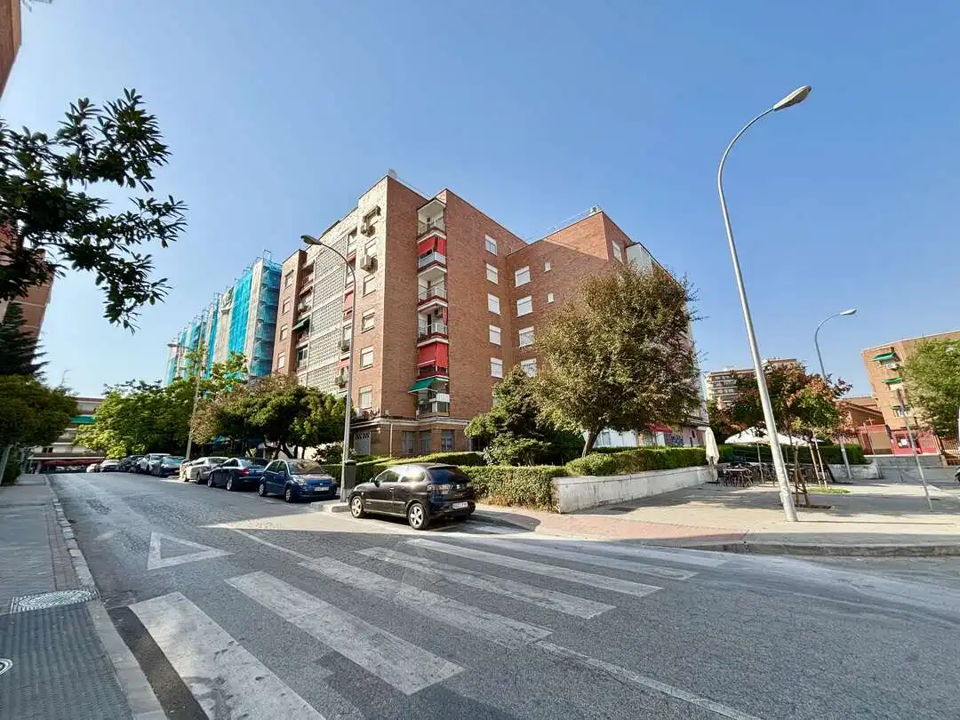 Pis amb ascensor en venda a Calle de Camarena, imagen 18
