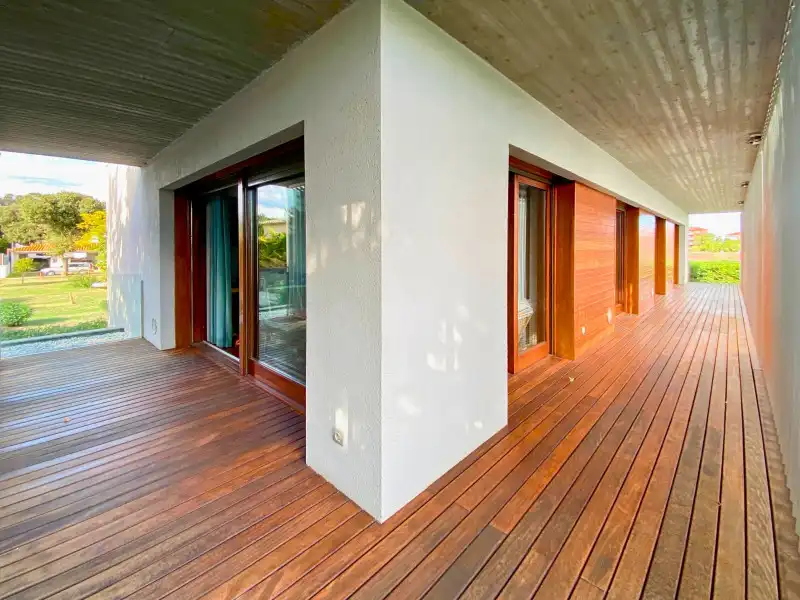 Houses for sale in N/A, Centre