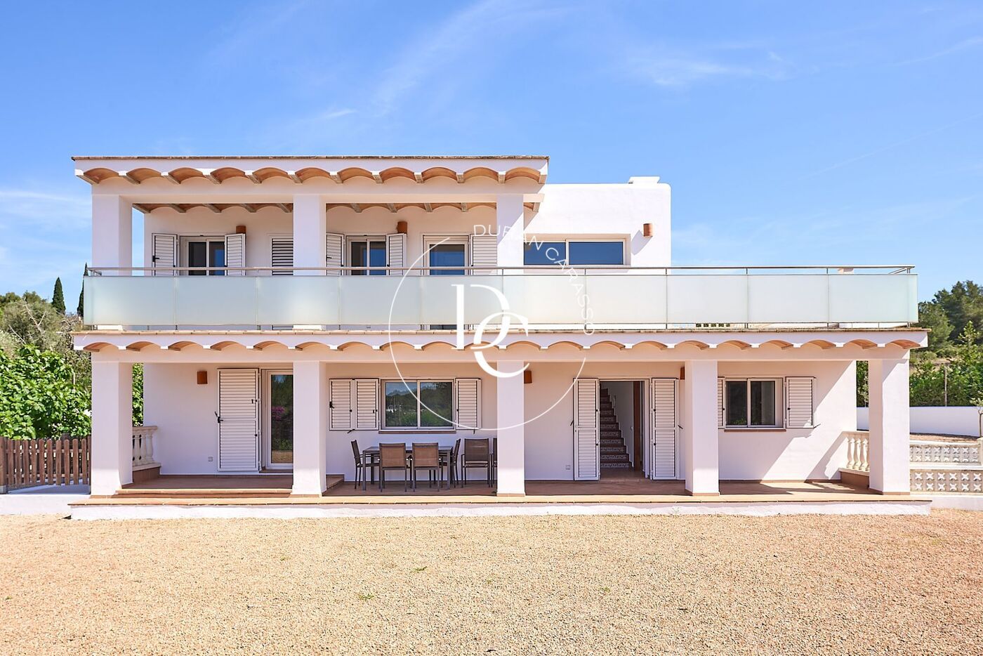 Vista exterior de Casa o xalet en venda en Santa Eulària des Riu amb Aire condicionat, Calefacció i Jardí privat