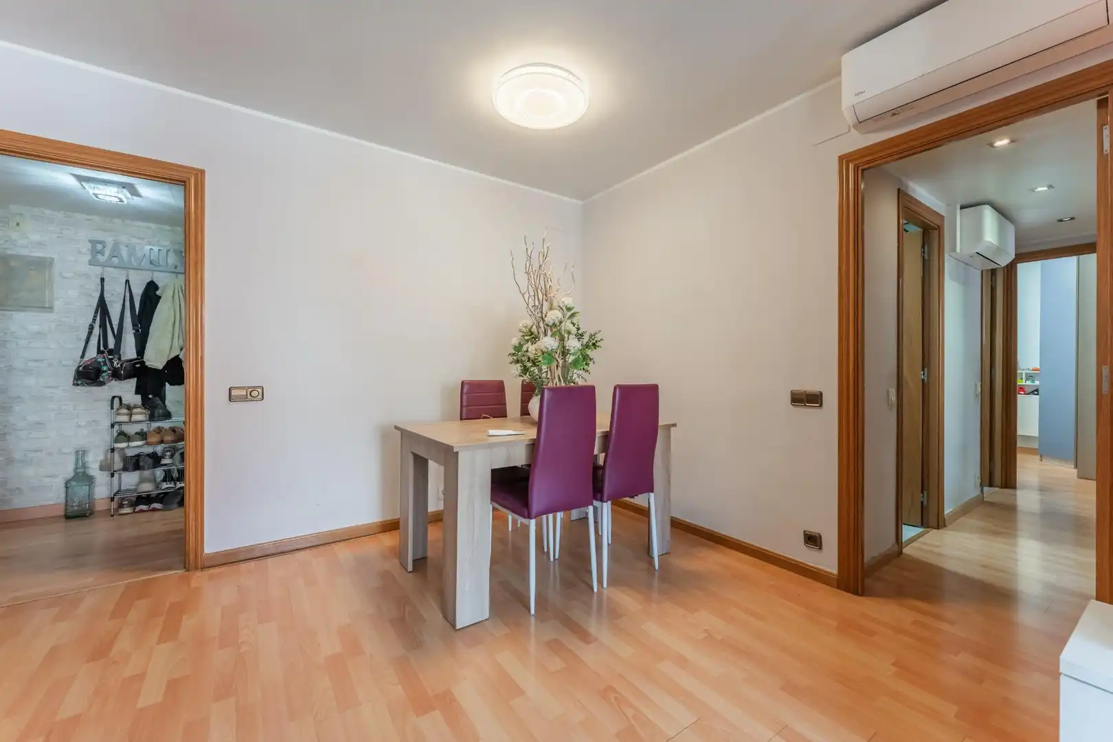 Dining room of Flat for sale in Mollet del Vallès  with Air Conditioner, Heating and Parquet flooring