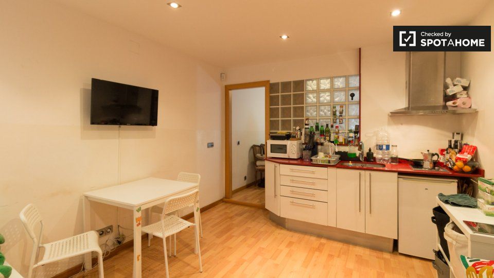 Flat to rent in El Poble Sec - Parc de Montjuïc