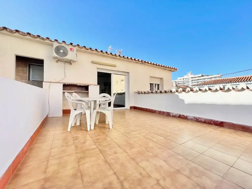 Villa mit Garten zum Verkauf in Puerto Deportivo, imagen 5